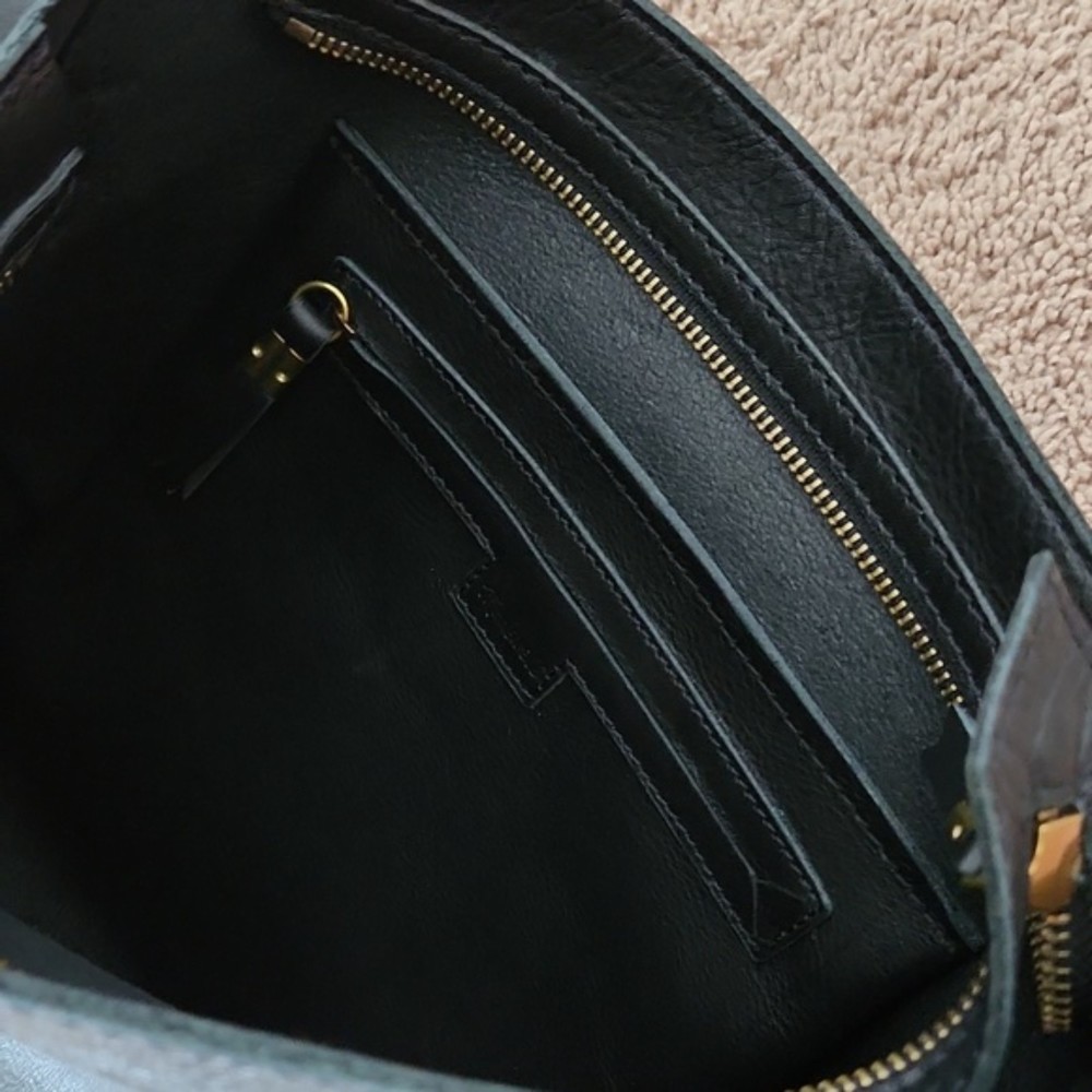 NWOT Madewell The Transport Bucket Bag, True Black - Picture 8 of 12